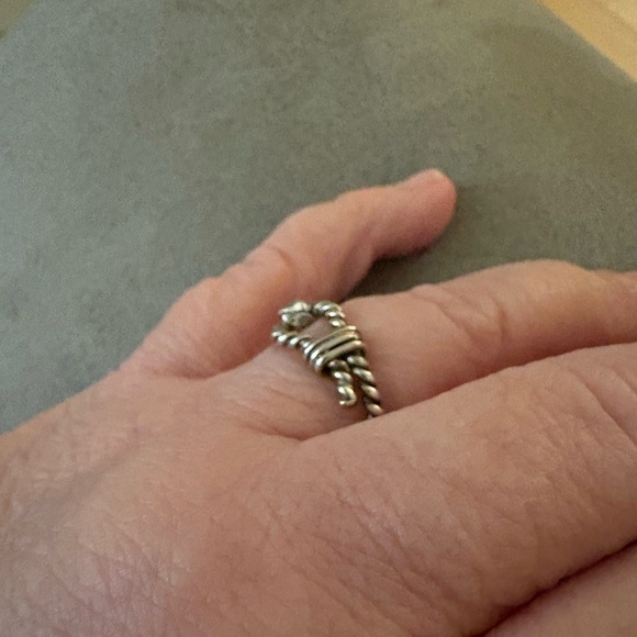 GUC twisted silver tone ring. Size 7 - Picture 4 of 9